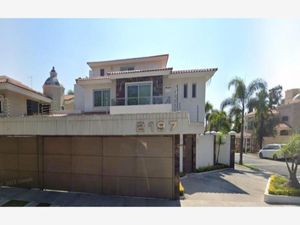 Casa en Venta en Bugambilias Zapopan