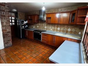 Casa en Venta en Quinta Velarde Guadalajara