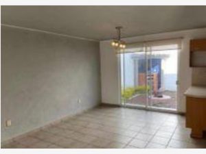 Casa en Venta en Residencial Centro Sur Querétaro