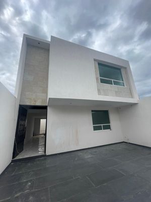 Se vende Casa totalmente nueva en VILLAS DE LA CANTERA