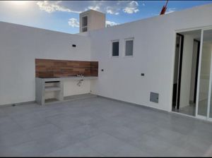 PENTHOUSE EN RENTA FRENTE AL TEC EN TERRABIT