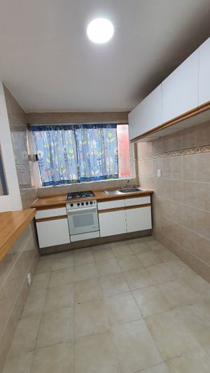 Departamento Remodelado en Venta en Narvarte