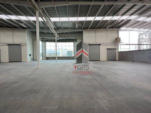 Bodega industrial en Renta el Marques, Queretaro de  787m2 salida a la CDMX. GPS