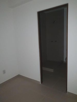 RENTA DEPARRAMENTO 3 REC. 3 BAÑOS CUARTO SERV C/BAÑO