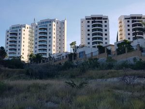 Venta Terrenos (Vista al Lago), Atalaya Juriquilla, GID. $7.5 mdp