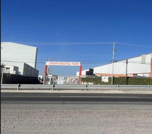 Bodega Industrial en renta Libramiento su poninete Queretaro GPS