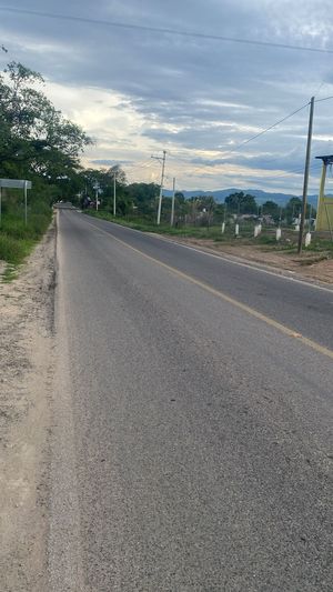 Local en Renta para lavado de Autos