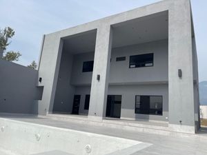 Casa en VENTA en EL BARRIAL en Santiago NL