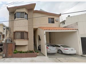 Casa en Venta en Las Torres Monterrey