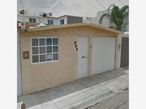 Casa en Venta en La Estancia Irapuato