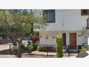 Casa en Venta en Paseos del Sol Zapopan