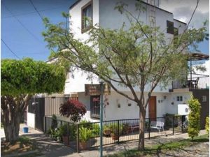 Casa en Venta en Paseos del Sol Zapopan