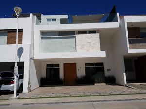 Casa en Venta en Lomas de Angelópolis San Andrés Cholula