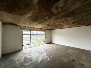 CASA EN VENTA EN SANTA MARGARITA PARA REMODELAR