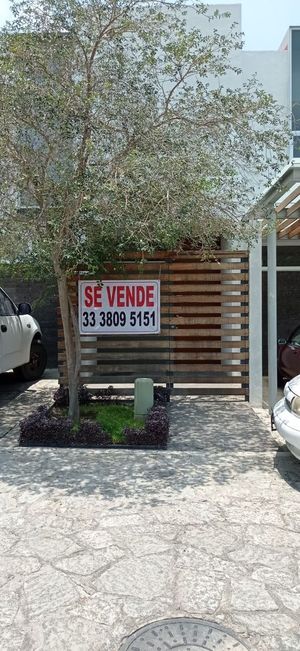 CASA EN EL SUR ORBARA HABITAT NUEVA