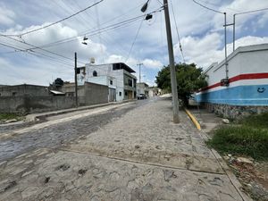 TERRENO EN VENTA IDEAL PARA BODEGA, EN PROLONGACIÓN GOBERNADOR CURIEL, TLAQUEPAQ