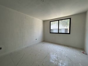 CASA EN VENTA EN COTO PRIVADO, VALLE IMPERIAL