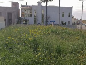 Terreno En Comunidad Privada, Con Vista Al Mar