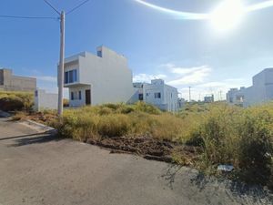 TERRENO EN VENTA EN COMUNIDAD PRIVADA