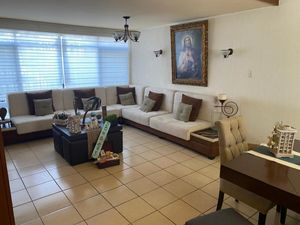 Excelente casa en Venta en Jardines del moral