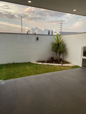 Excelente casa en Venta en Lomas del Molino IV, zona norte