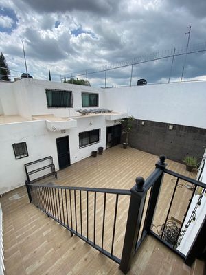 Excelente casa en Venta en Jardines del moral