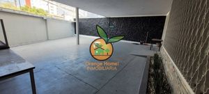 RENTA ESPACIOS PARA OFICINAS ó CONSULTORIOS EN JARDINES DEL BOSQUE, GDL.