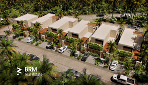 Casa residencial de 4 recámaras, jardín privado y alberca