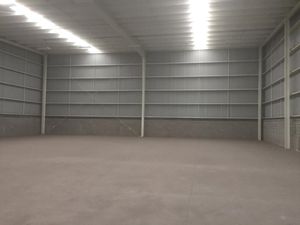 BODEGA EN RENTA DE 1,050 m2 NUEVA EN PARQUE INDUTRIAL EN CELAYA, GTYO. MÉXICO