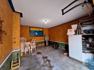 Casa en venta con departamento, Col. Comerciantes,  Querétaro