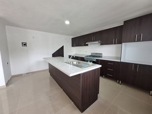 Casa en venta nueva en fraccionamiento las Trojes, corregidora Querétaro