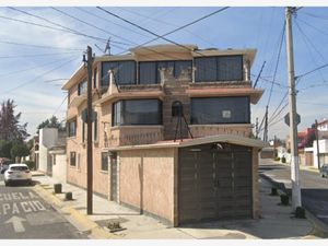 Casa en Venta en Unidad Victoria Toluca