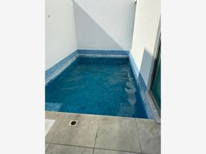 Casa en Renta en Las Lomas Residencial Alvarado