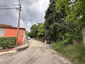 Terreno en venta de 1,827 m2 cerca del Lib. Sur