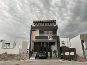 CASA EN VENTA SONTERRA RESIDENCIAL