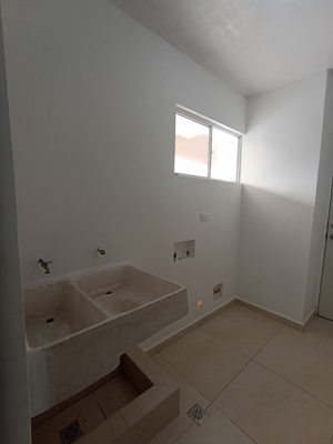 CASA EN VENTA Priv. Sundara APODACA NL