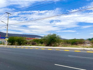 Terreno Comercial en Venta en Ciudad del Sol, Querétaro