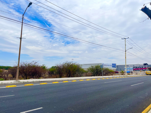 Terreno Comercial en Venta en Ciudad del Sol, Querétaro