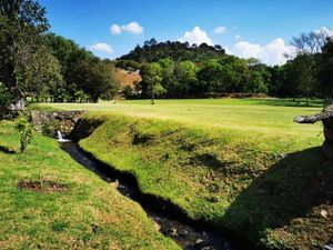 Terreno en Venta, Plano y con Abundante, Agua en Valle de Bravo.