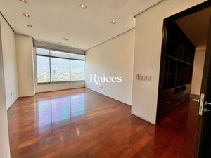 VENTA DE PENTHOUSE EN TORRE MIRA VALLE