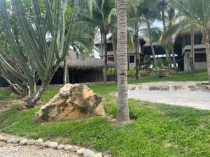 Impresionante Casa con alberca a pie de playa en Puerto Escondido Oaxaca