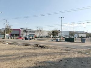 SE VENDE TERRENO FRENTE A PLAZA BELLA OAXACA