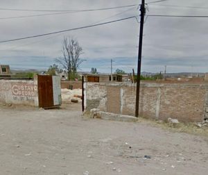 SE VENDE TERRENO EN ESQUINA