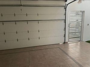 CASA  EN VENTA EN RESIDENCIAL