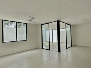 Casa en Venta en Mérida Norte, Leandro Valle, Entrega Inmediata