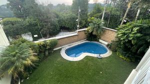 RENTA CASA CON ALBERCA EN CUERNAVACA clave RCS707