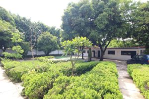 VENTA DE PROPIEDAD COMERCIAL en ESQUINA antes COLEGIO clave EVR445