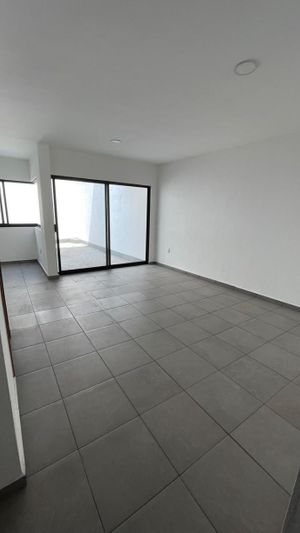 CASA EN VENTA EN LAS BRISAS clave CS534