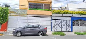 CASA AMPLIA PARA  OFICINAS O  PARA HABITARLA O  NEGOCIO  JARDINES  DE  SANTA  MO