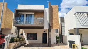 **CASA EN VENTA, FRACC. NOBELARIO II (ZONA RELIZ)